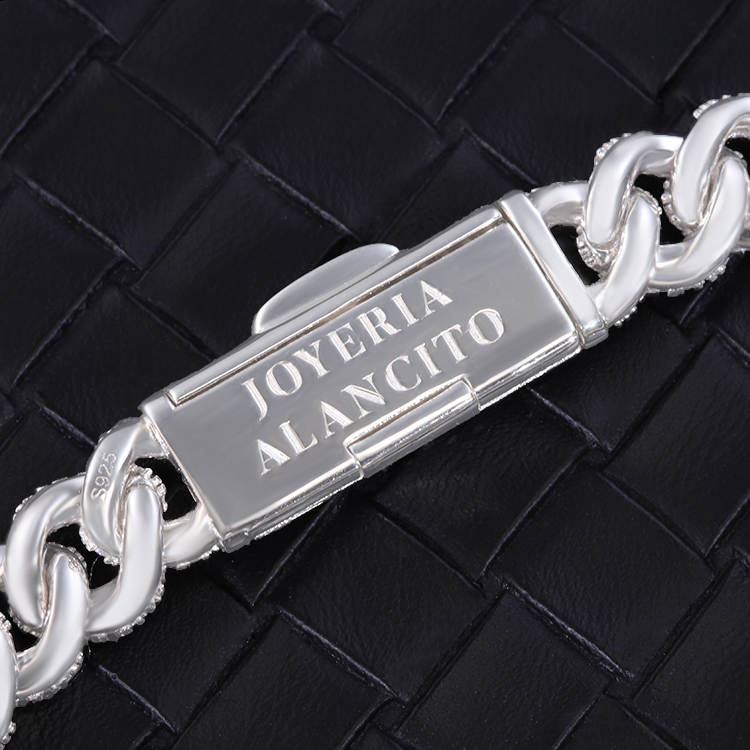 9mm VVS Moissanite "Hecho En Mexico" Cuban Bracelet